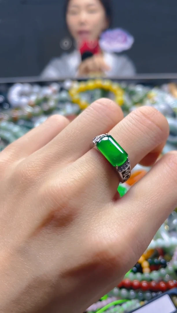 颈饰未镶嵌翡翠多样性择优发货