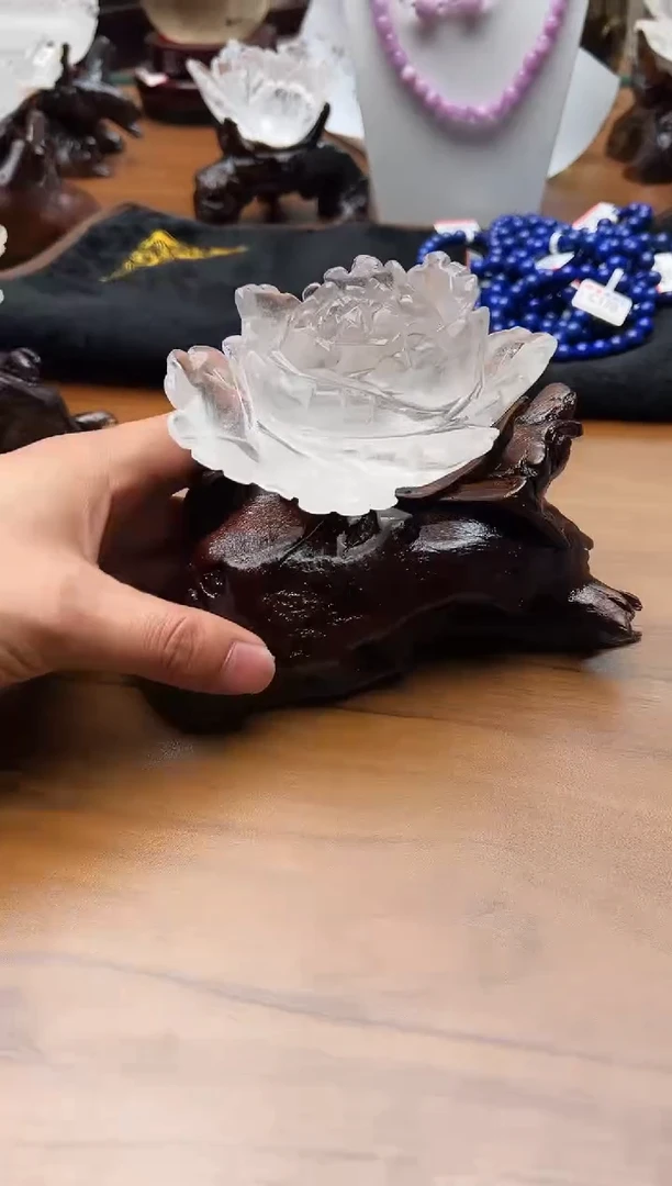 【闪购商品】水晶摆件未镶嵌白水晶花摆件20号