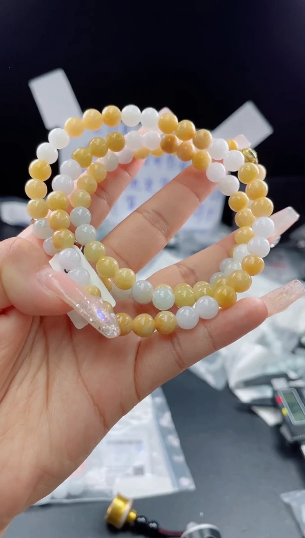 未镶嵌定制翡翠珠串7.7