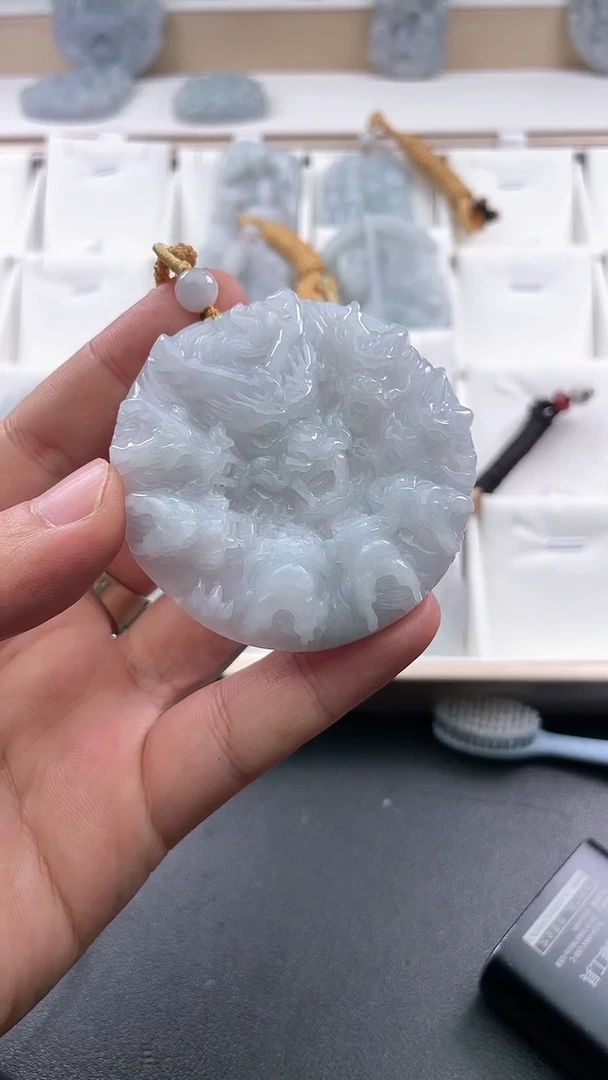 翡翠未镶嵌颈饰6/11/474