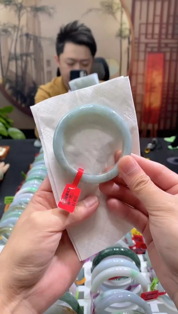 未镶嵌手镯翡翠000088219