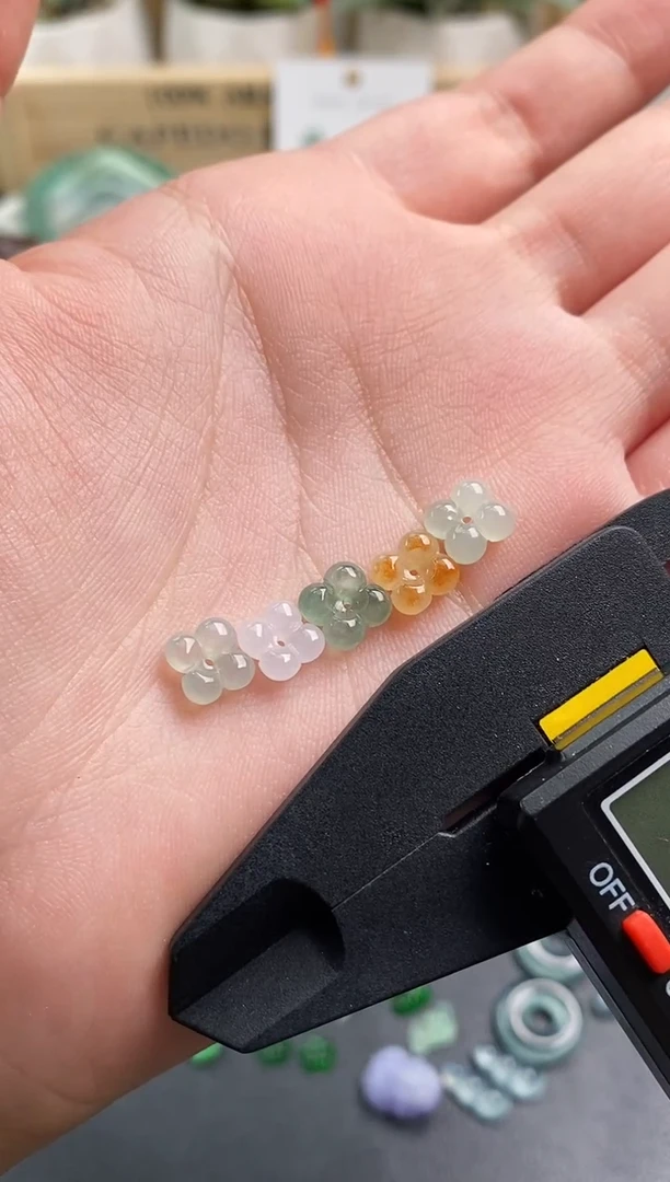 颈饰未镶嵌翡翠ㄜ***ぁ小花*5个
