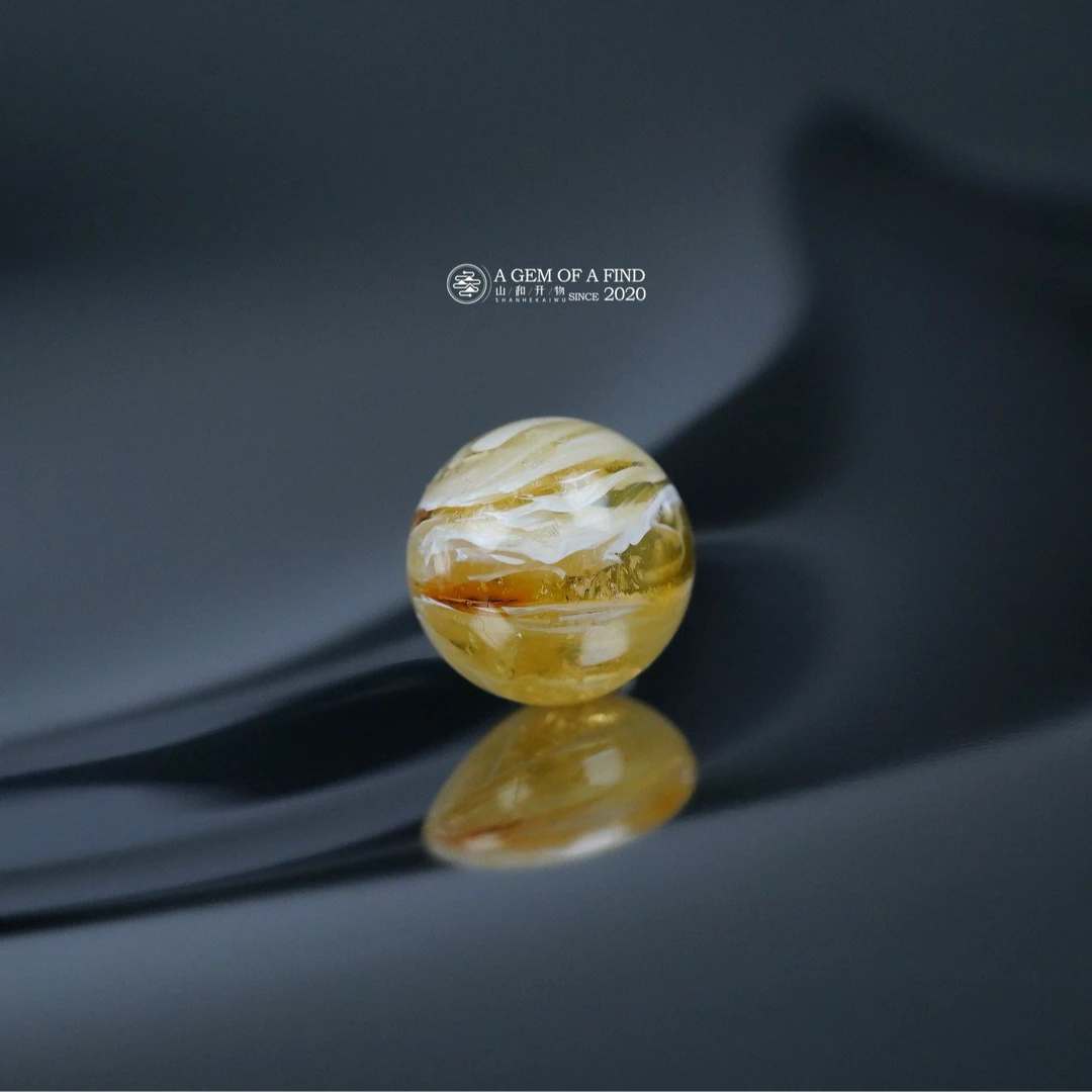 山和开物｜7.6mm金瓷拉丝溶洞妖花圆珠文玩配饰 天然琥珀蜜蜡