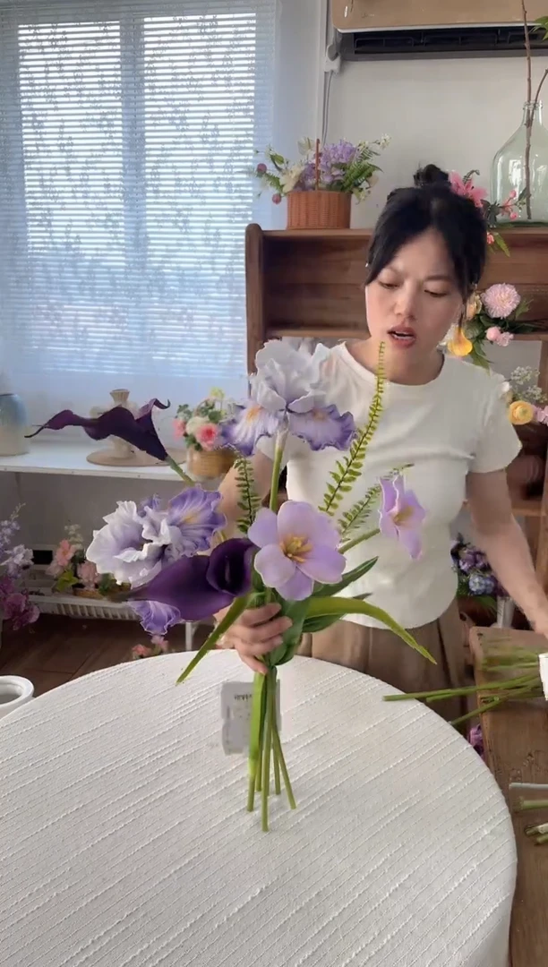 拼手速返场福利~紫色系花束