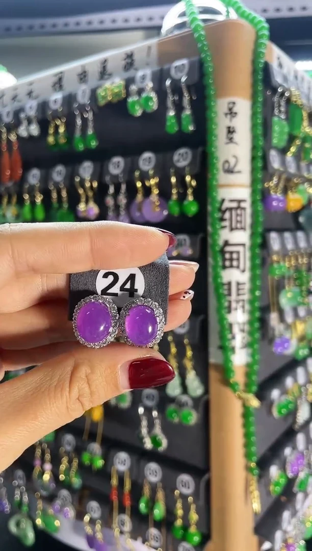 【闪购商品】翡翠耳饰银S925镶嵌24..