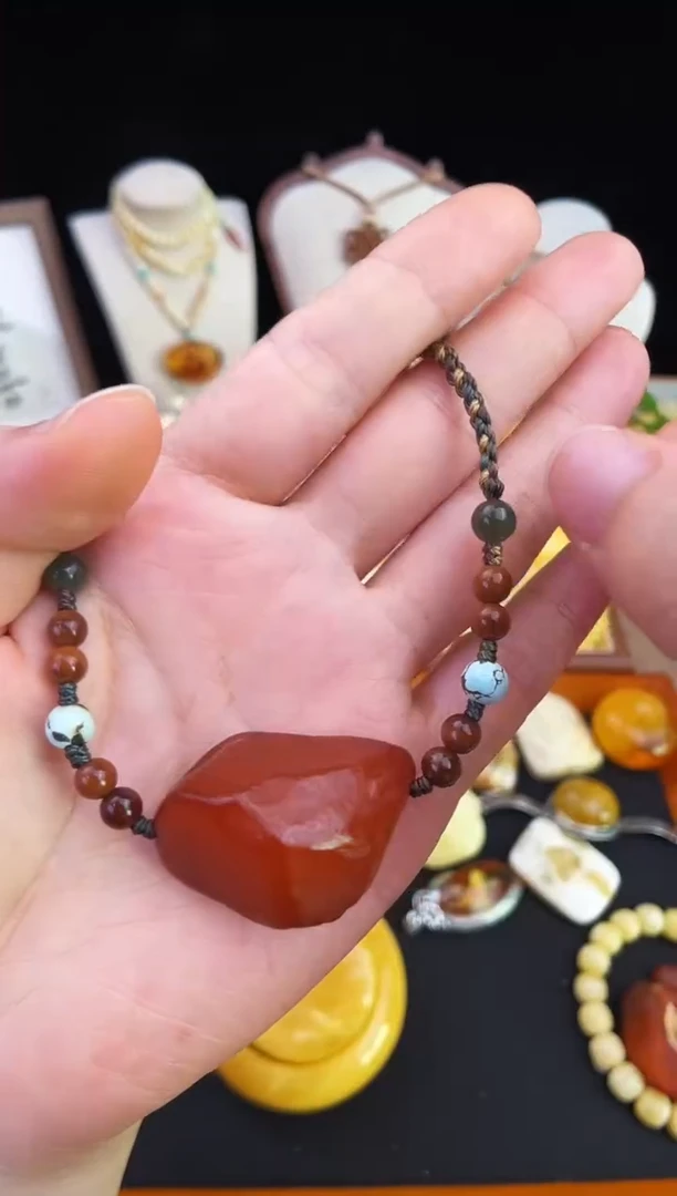 琥珀未镶嵌珠宝奇石柒月