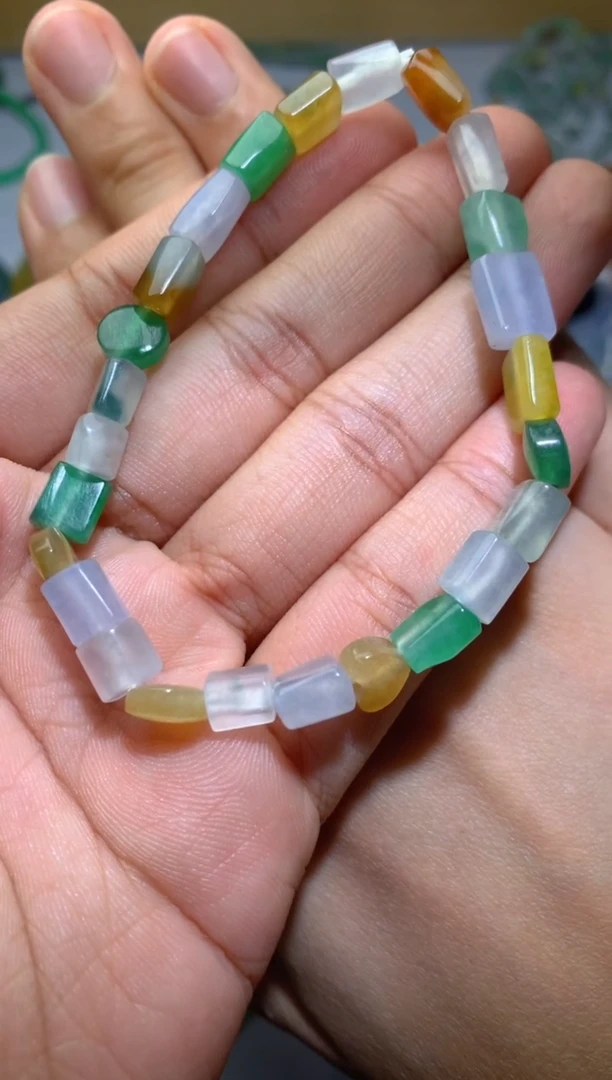 定制翡翠未镶嵌毛货