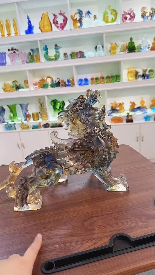 手工艺品琉璃貔貅