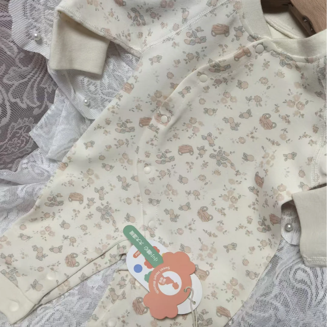 新生儿按扣款蝴蝶衣