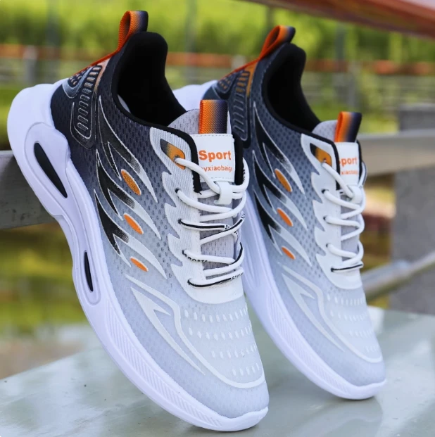 青年休闲风素面注压透气网面鞋系带（微瑕，介意勿拍不退不换）