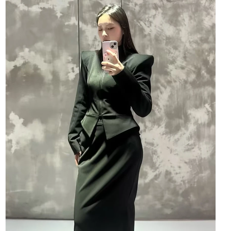 ANNAKIKI 立体翘肩短外套 3E1A0614H309