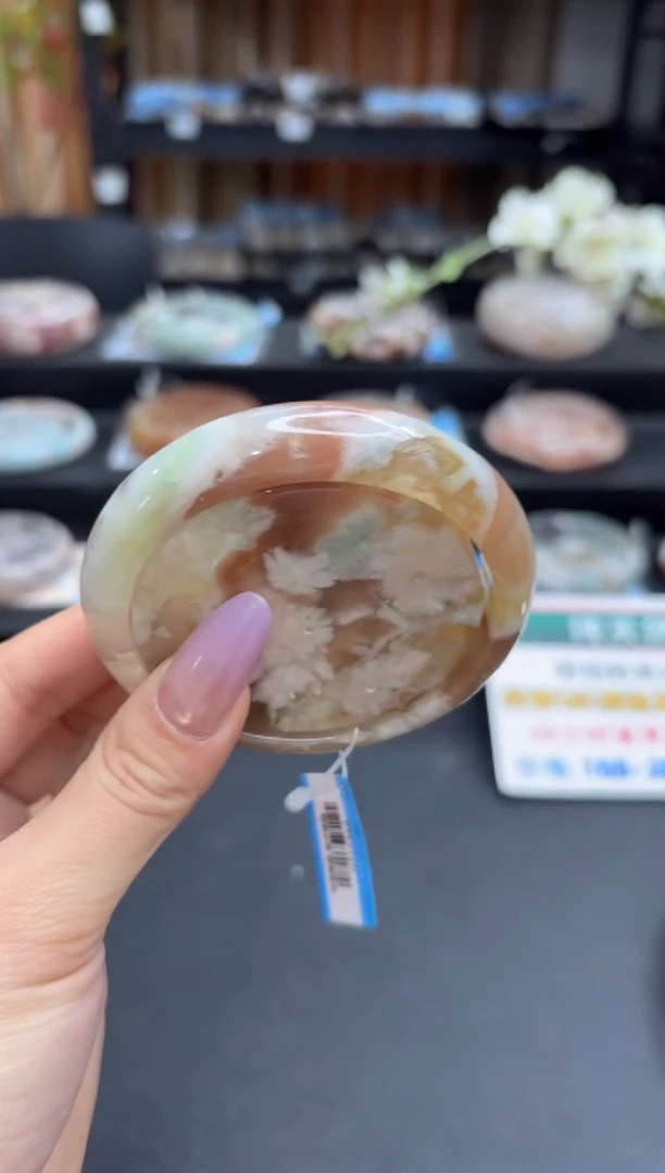 未镶嵌手镯石英质玉A484(58圈赠送镯心)