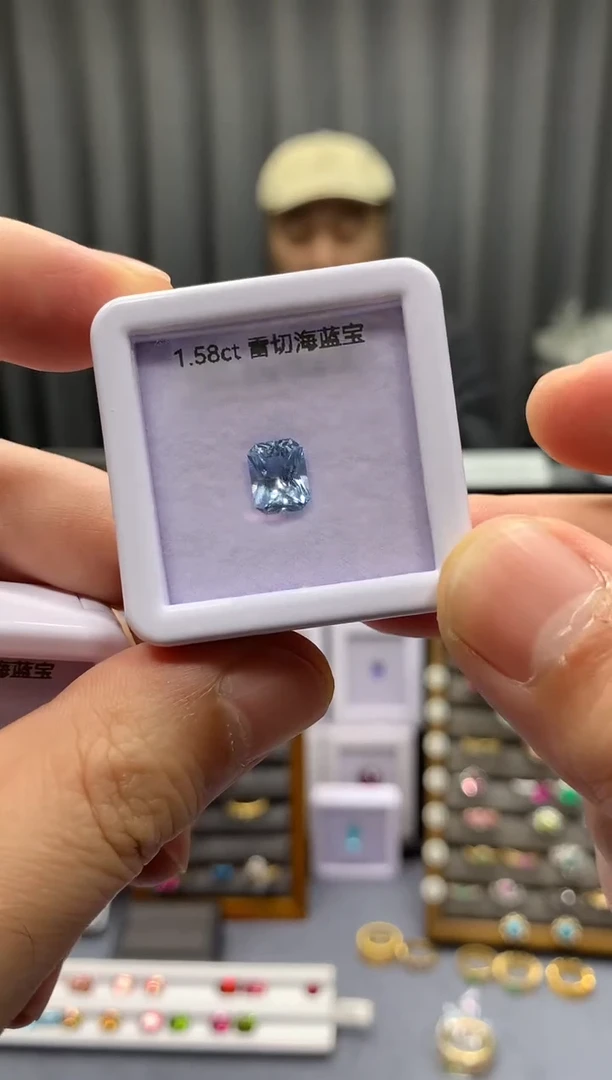 裸石海蓝宝石1.58ct 15