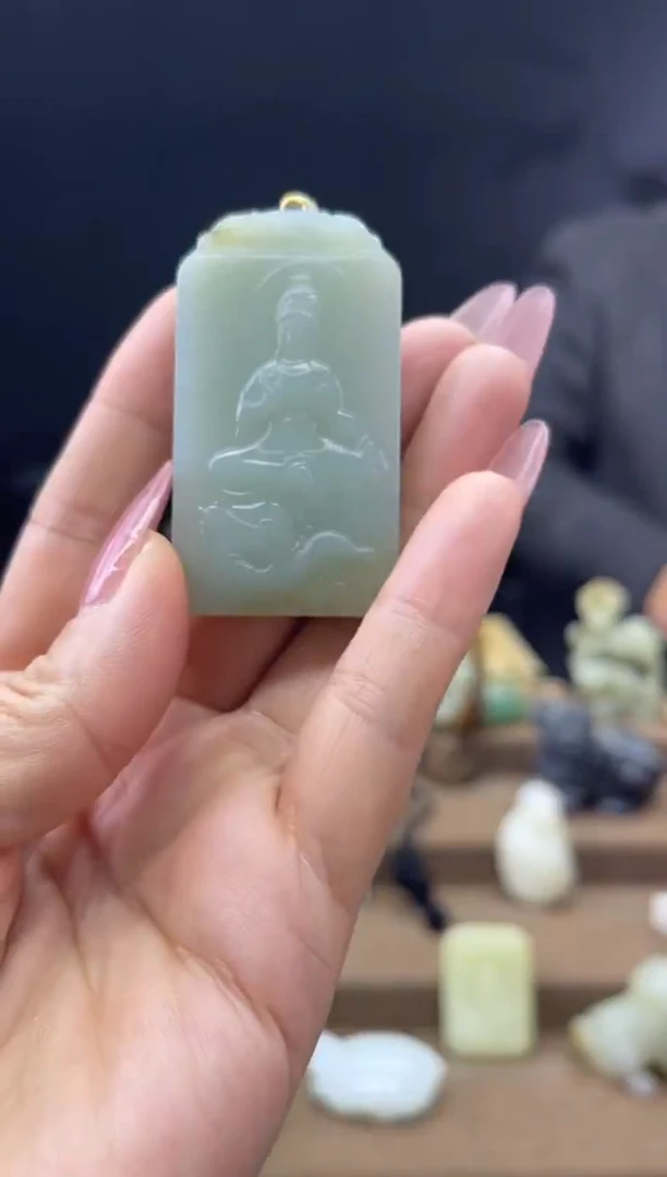 颈饰未镶嵌和田玉1