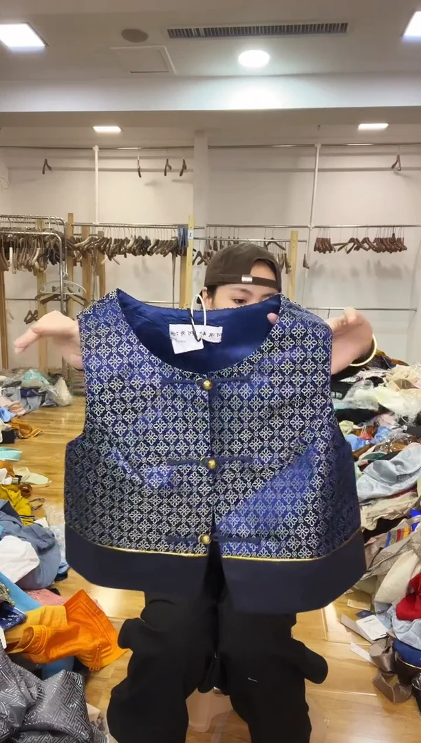 马甲  S 95斤以里