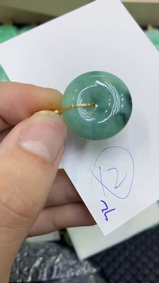 颈饰未镶嵌翡翠缅甸A货翡翠