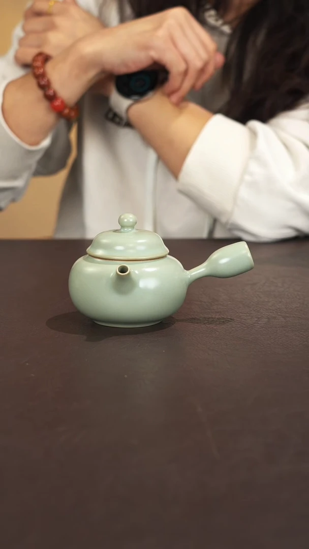宣宝汝瓷原矿原釉作品