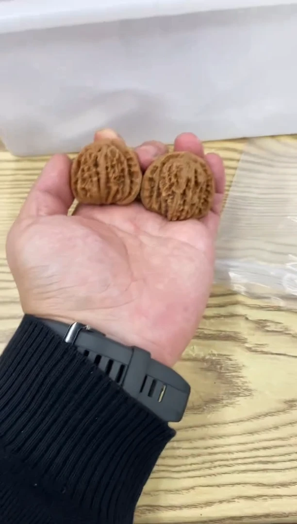 把件核桃哥们个位数福利四座楼无修#41980987