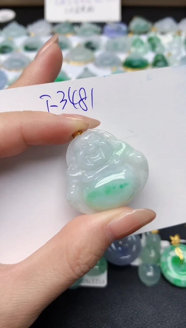 颈饰18K金镶嵌翡翠天然缅甸A货翡翠百元以上9元证书费自理