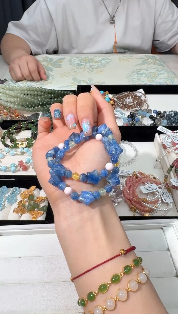 【闪购商品】水晶手链未镶嵌F015蓝晶星星设计款