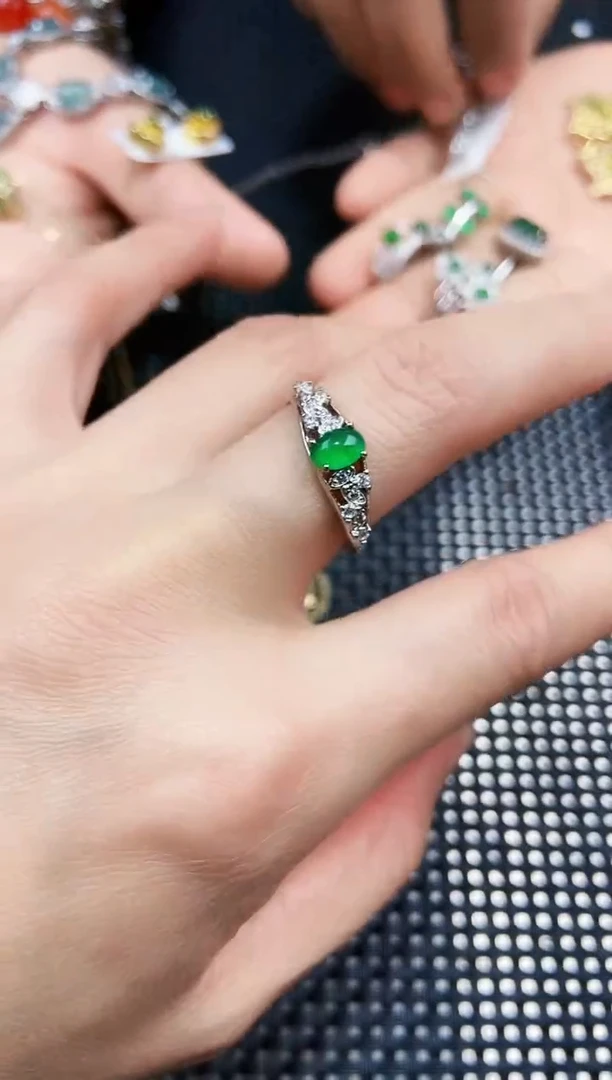 【闪购商品】翡翠戒指未镶嵌111111111