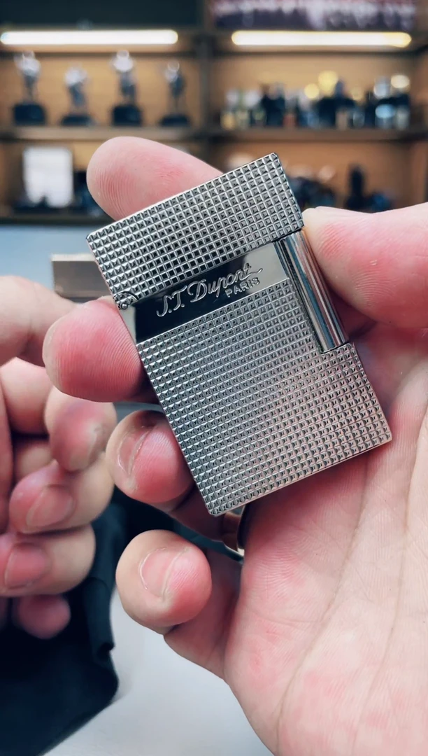 【黑屋奢品】打火机编码2300