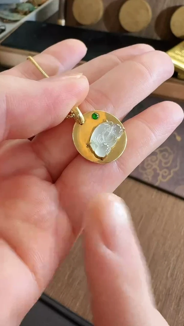 翡翠18K金镶嵌吊坠(不含链)吊坠