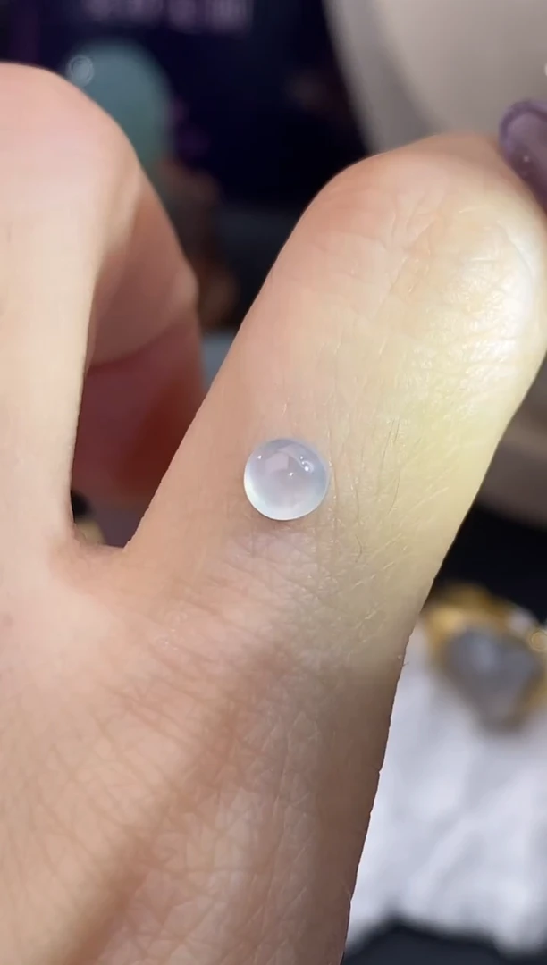 翡翠未镶嵌颈饰蛋面