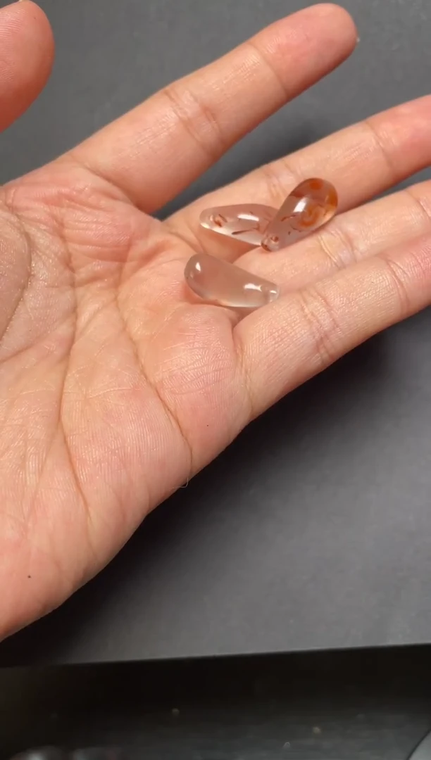 未镶嵌21玛瑙/玉髓配饰