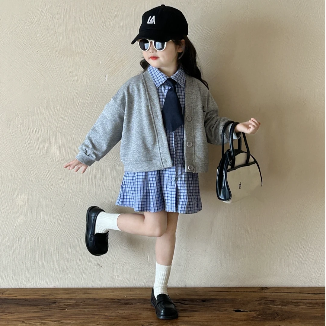 2025春季新款女童灰色开衫外套+蓝格连衣裙套装韩版洋气时髦休闲