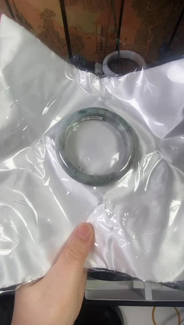 未镶嵌手镯翡翠59