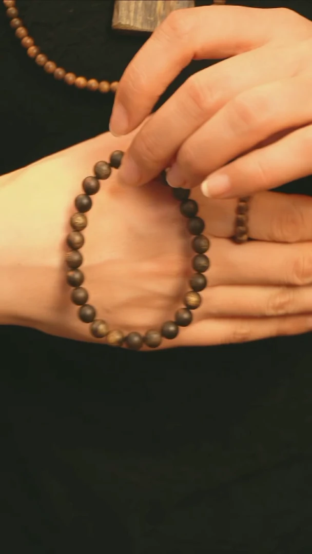 沉香手串07沉水级圆珠海南莺歌绿奇楠单圈