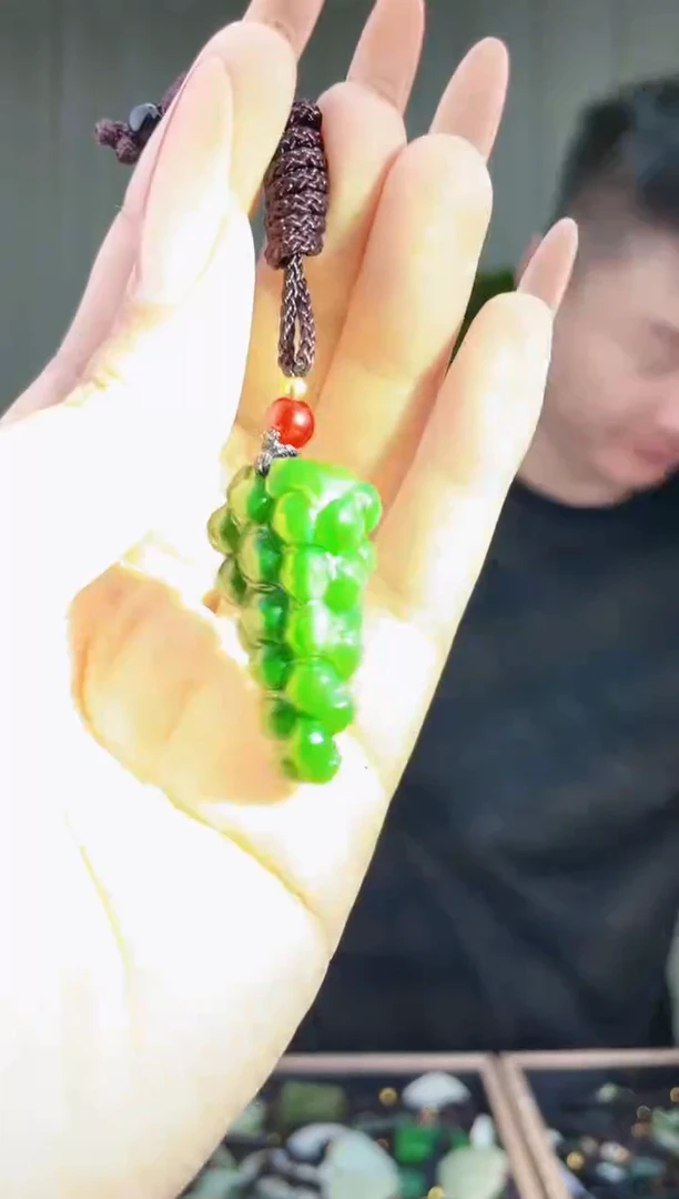 未镶嵌和田玉挂件拍一发一，多样性发货！
