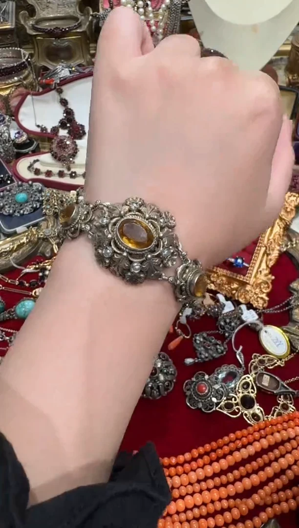 非金属无奥匈帝国手链，黄水，17cm