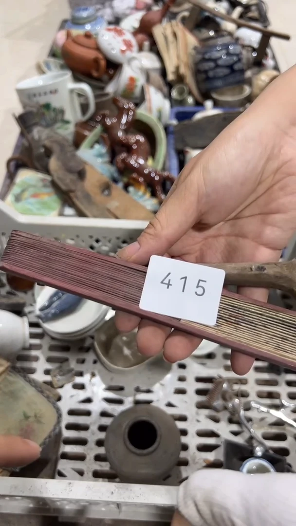 陶瓷狼**唤工艺品摆件415