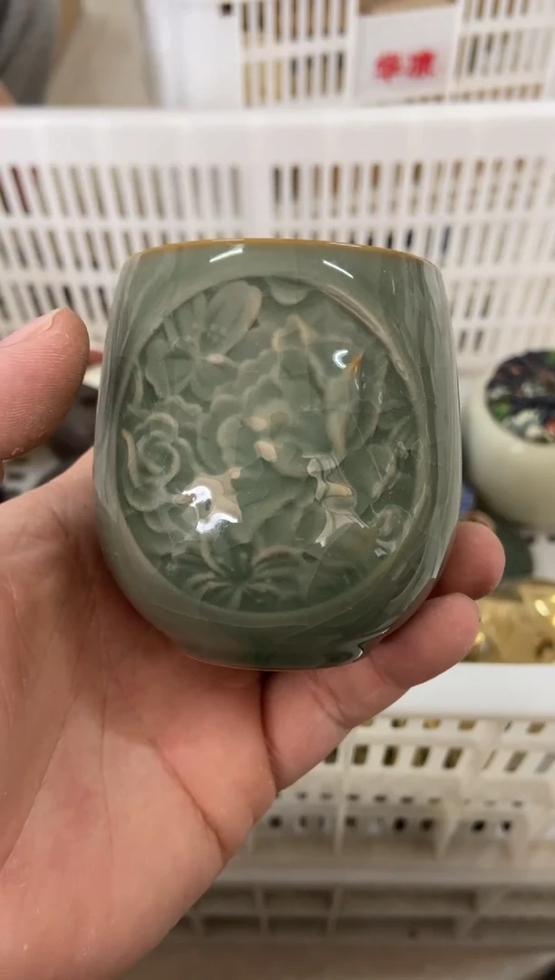 无运费险有瑕疵的摄影的产品有使用过的痕迹有点脏介意勿拍