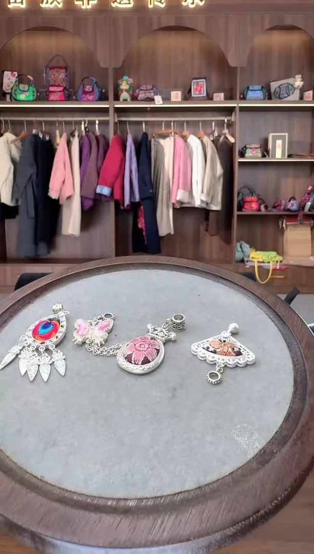 刺绣扶光苗绣传承11