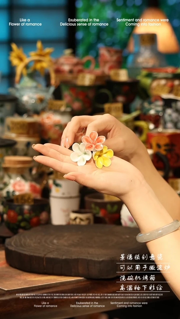 陶瓷随机景德镇高温釉下彩手工手绘款式