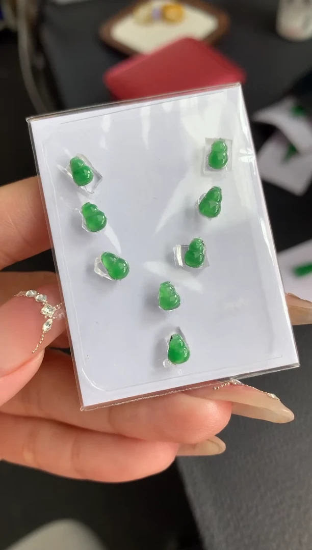 【闪购商品】定制翡翠未镶嵌毛货