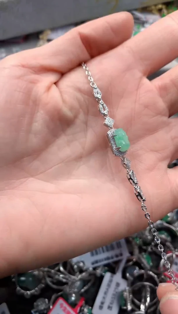 银S925镶嵌戒指翡翠3                   8