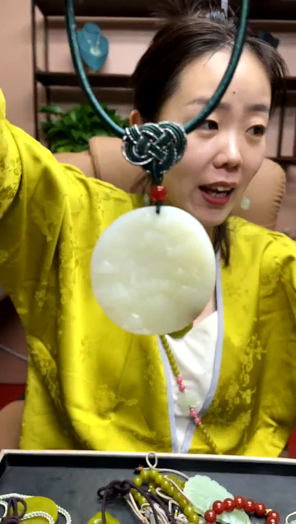 【闪购商品】岫玉吊坠未镶嵌·