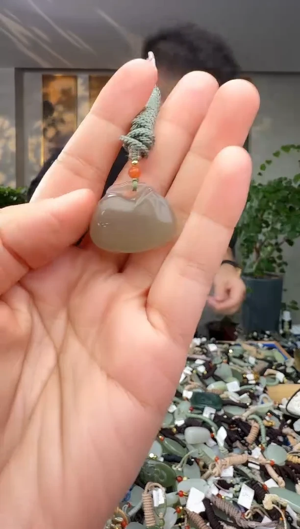 未镶嵌和田玉挂件拍一发一多样性发货