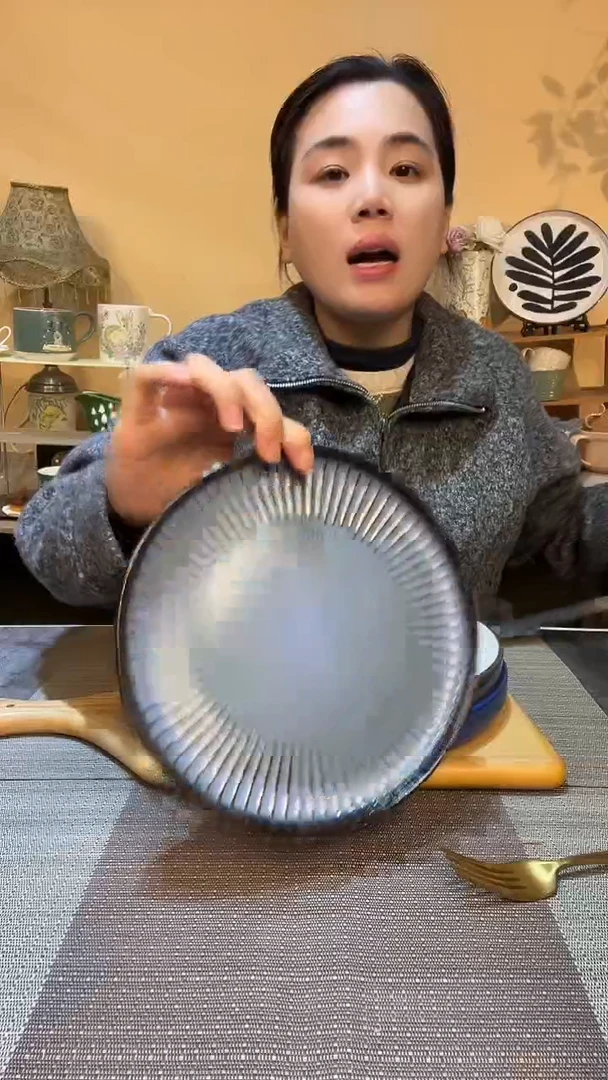 瓷片8英寸盘  介意勿拍