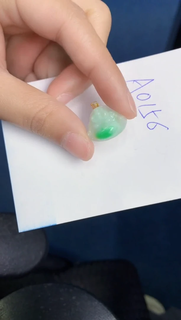 【闪购商品】翡翠颈饰18K金镶嵌000000000