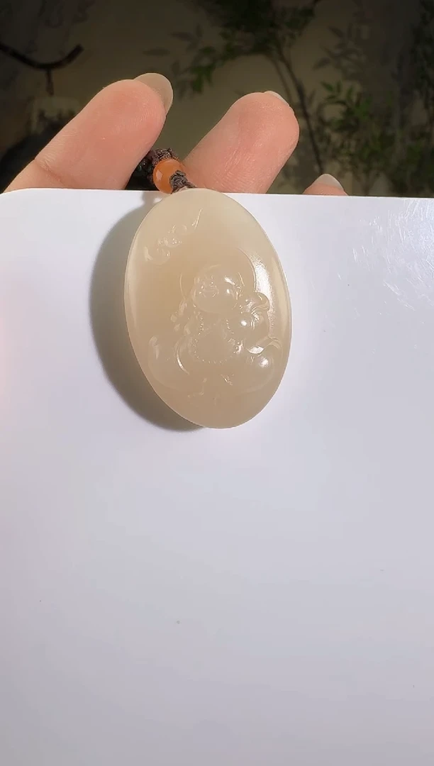 和田玉未镶嵌颈饰佛牌