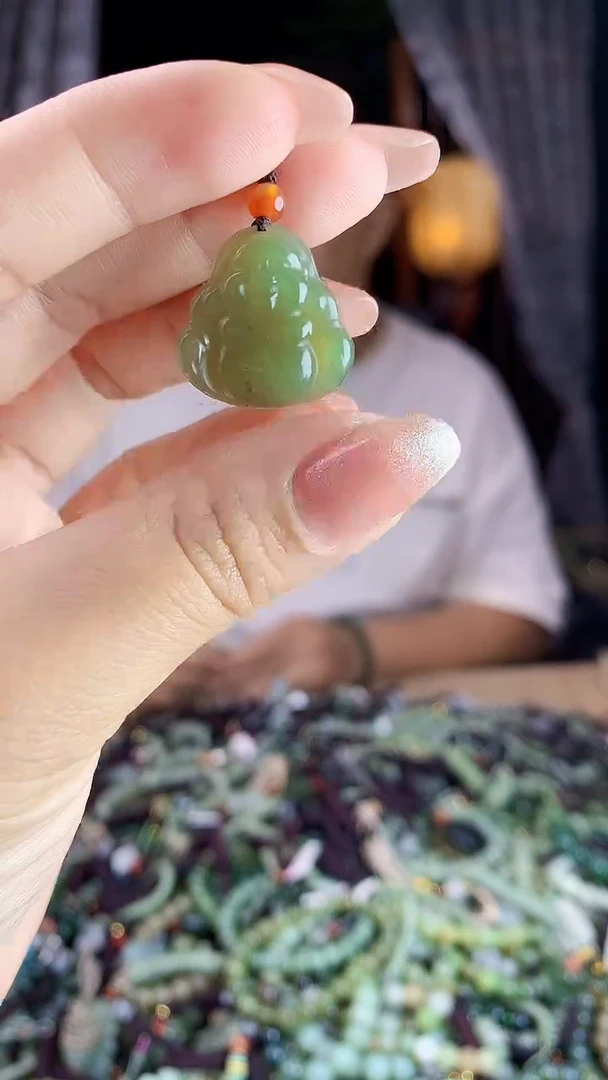 和田玉未镶嵌挂件多样性发货拍一发一