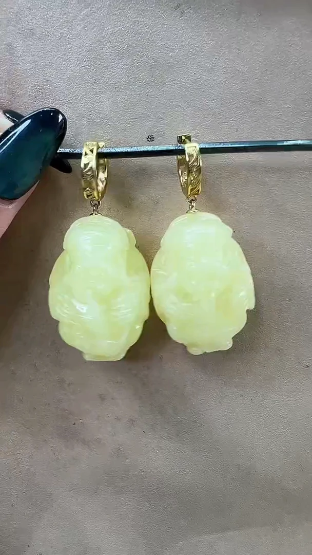 琥珀颈饰未镶嵌耳环