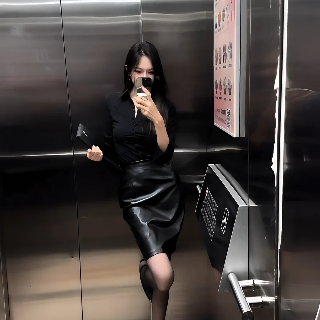 御姐风气质黑色V领长袖衬衫女秋季通勤OL高腰包臀半身皮裙套装