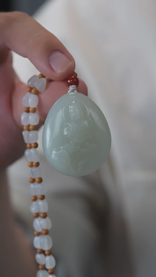 和田玉未镶嵌颈饰普贤