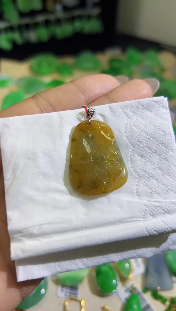【闪购商品】翡翠颈饰18K金镶嵌Q缅料A货翡翠/支持复检/一件